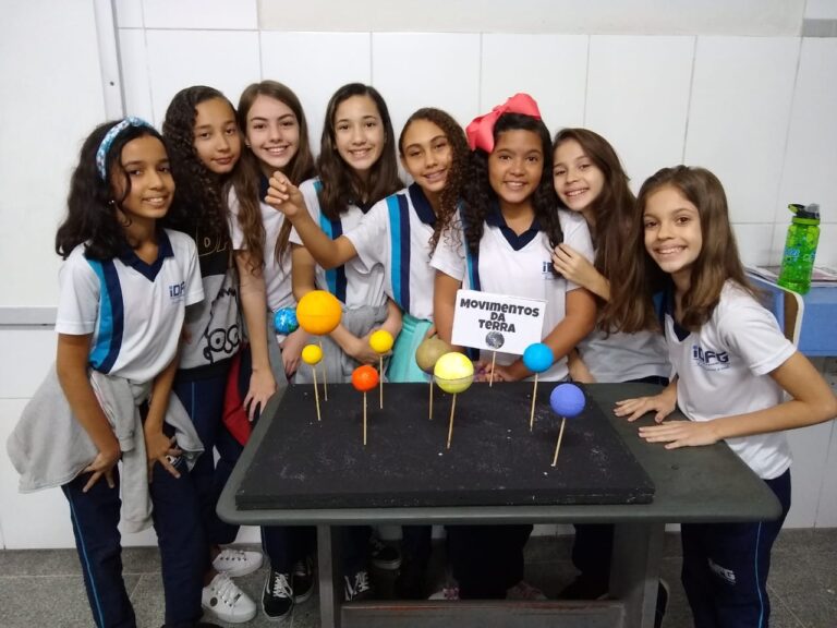 Modelos Geocêntrico e Heliocêntrico