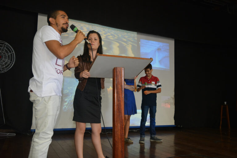 JOVENS ELEITORES DO IDFG